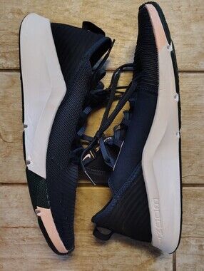 Nike Navy and Light Pink Women's Training Sneakers Zoom Size Women's 9.5 Euro 41